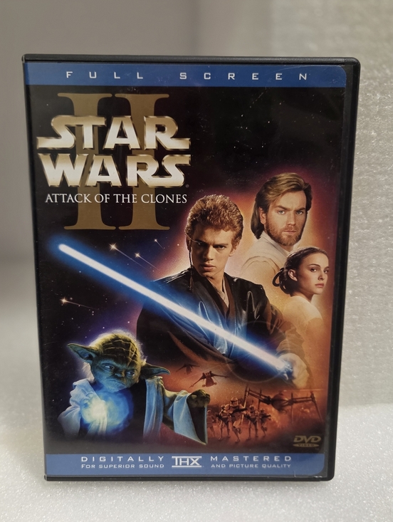 Star Wars Other - Star Wars 2 : Attack of the Clones DVD - Black/Blue Case